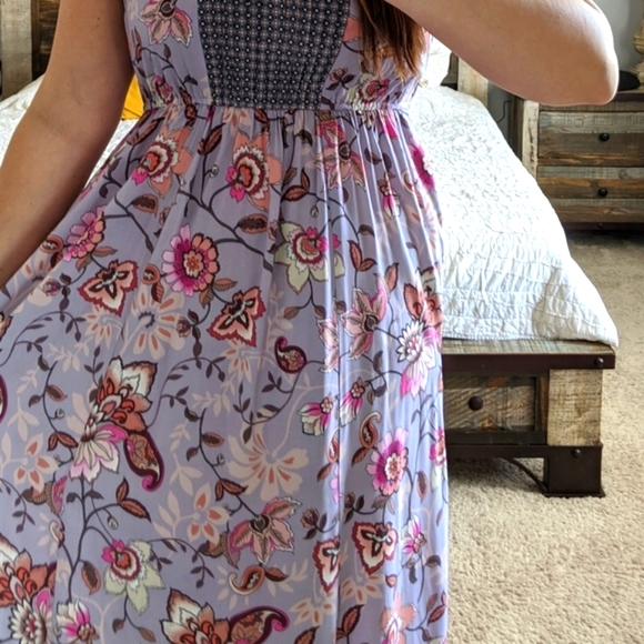 🆕🌿SUNDANCE FLORAL DRESS🌿 - Picture 6 of 12